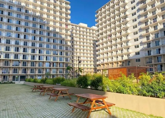 Lalastaycation Apartment Suba Basbas