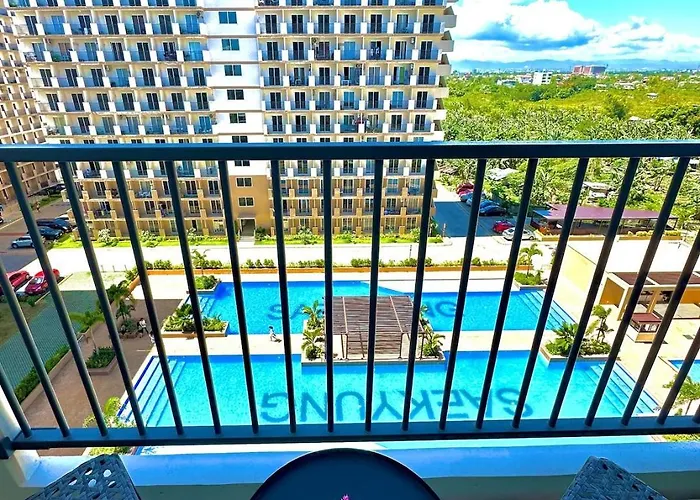 Lalastaycation Apartment